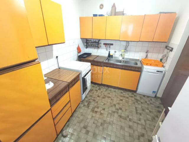 ISTRIEN, PULA 2BR+DB Wohnung in Šijana 69 m2 - TOLLE LAGE!!