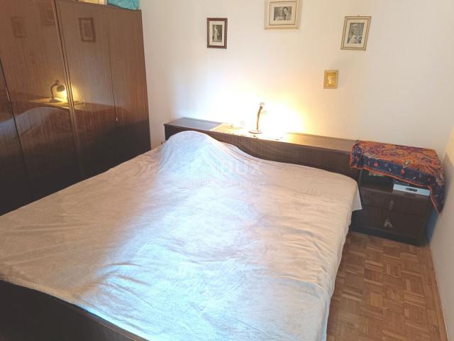 ISTRIEN, PULA 2BR+DB Wohnung in Šijana 69 m2 - TOLLE LAGE!!