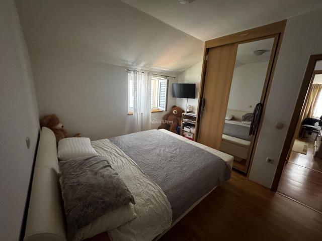 Apartmanska kuća Privlaka - centar mjesta - 300m od mora