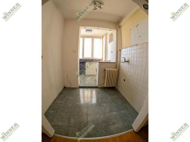 Zemun Sava Kovacevica Stan 61m2 2. 0 ID#1257