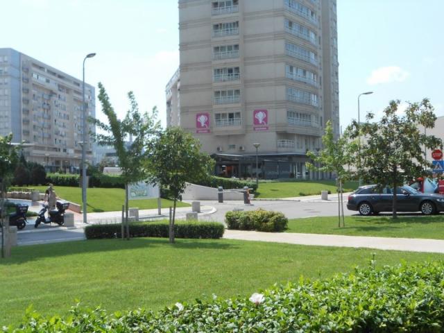 Novi Beograd - Belville, lokal 18 m2
