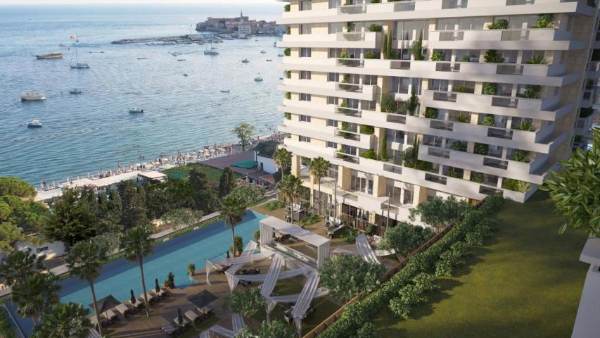 Luxury hotel with 212 residences, 144 rooms, and prime location near beach & city center