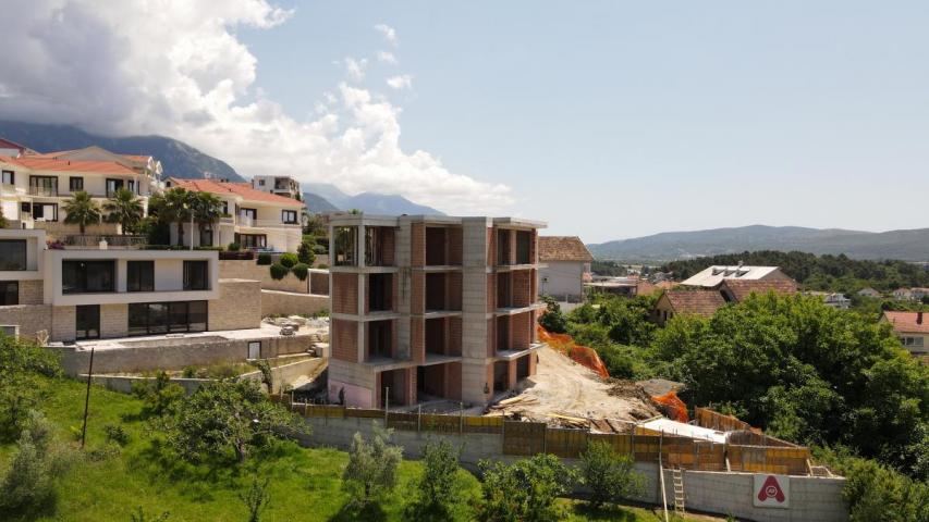 One bedroom apartment in new residential complex, Tivat