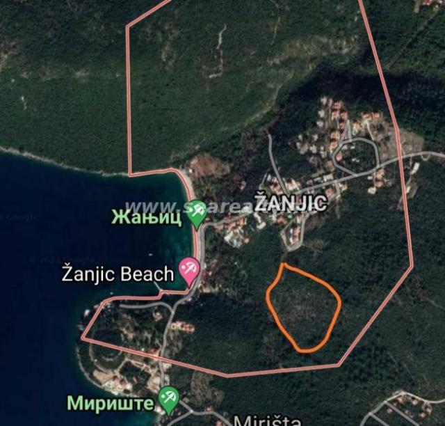 For sale land of 11000 m2 about Zanjice beach