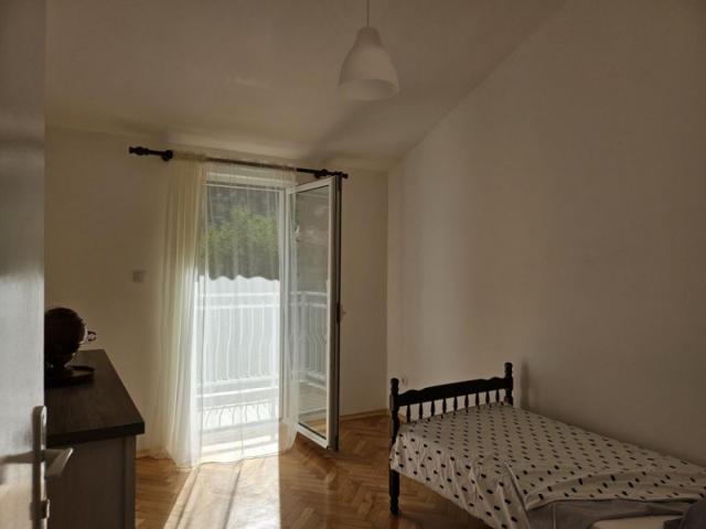 Two-bedroom long-term rent-Kotor