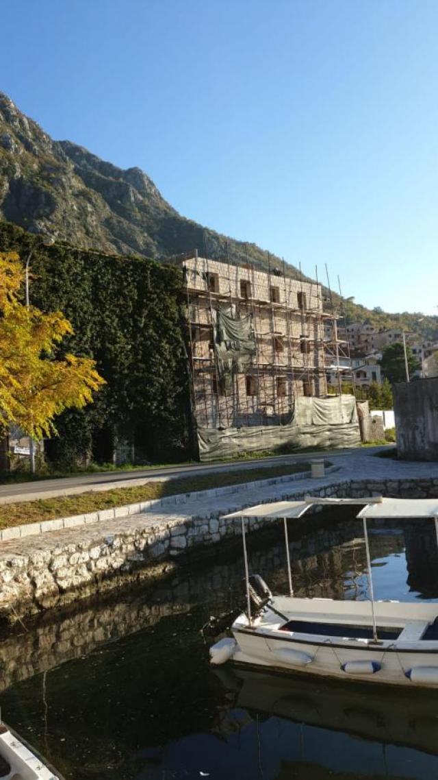 Urbanized land for sale, 2500 m2 (GBA: 750 m2), Kotor, Risan