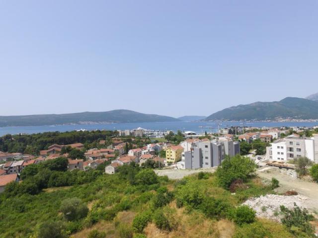 One bedroom apartment for sale in Tivat with sea view