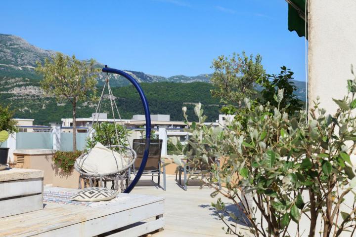 Three-room apartment of 85m2 in the center of Budva