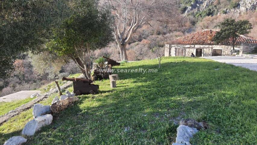 Prodaja, Kuća, 500m2 , BULJARICA I