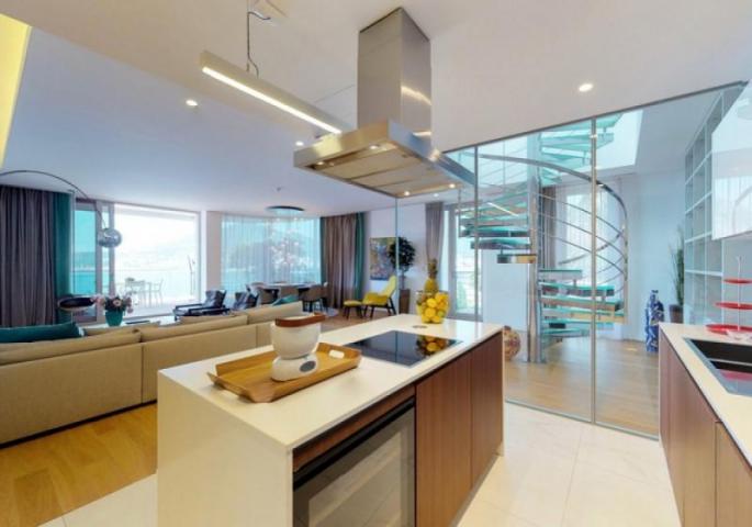 Prestigious penthouse - Dukley Gardens