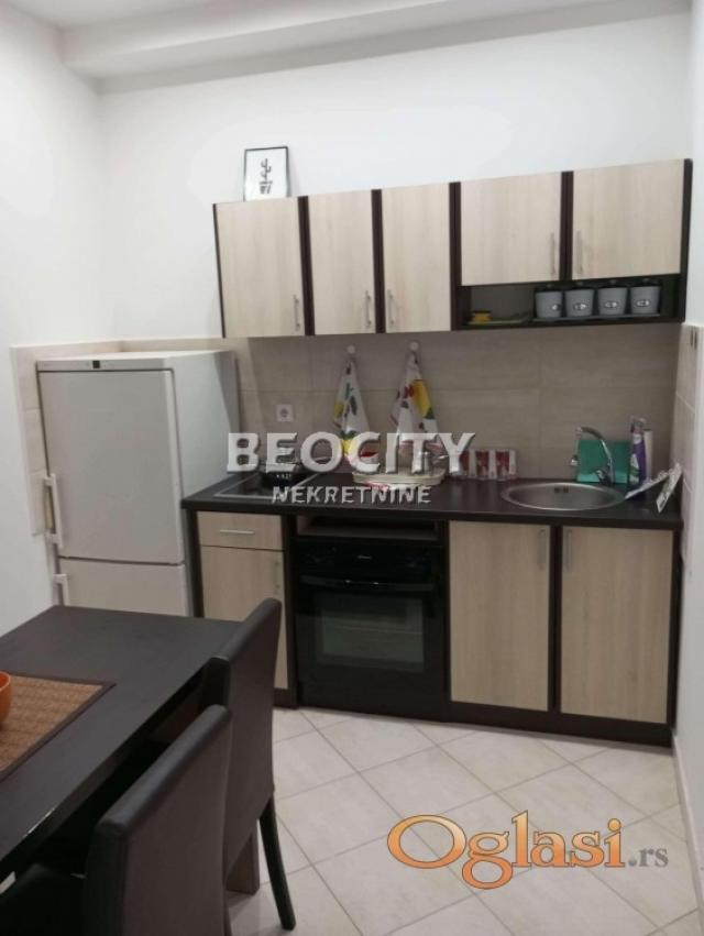 Novi Sad, Sajam, Bogoboja Atanackovića, 0. 5, 24m2, 300EUR