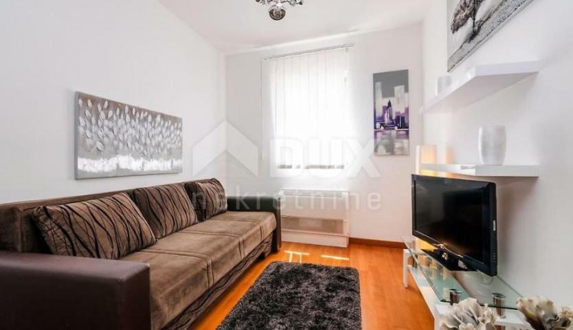 ZADAR, PUNTAMIKA - Apartment 100m from the sea