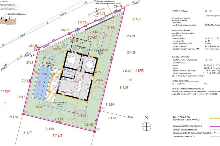 Istra, Čabrunići, građevinsko zemljište 351m2 s glavnim projektom i pravomoćnom dozvolom za gradnju