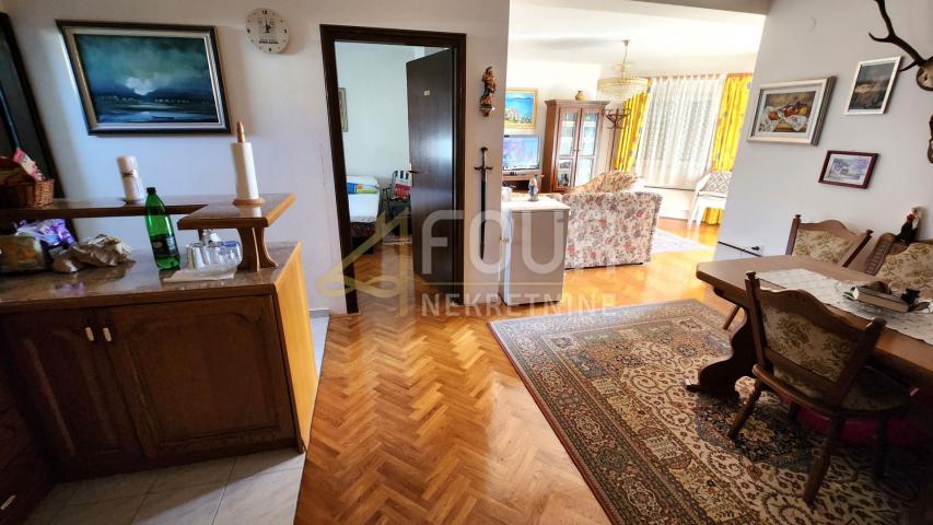 Flat Novi Vinodolski, 89,12m2