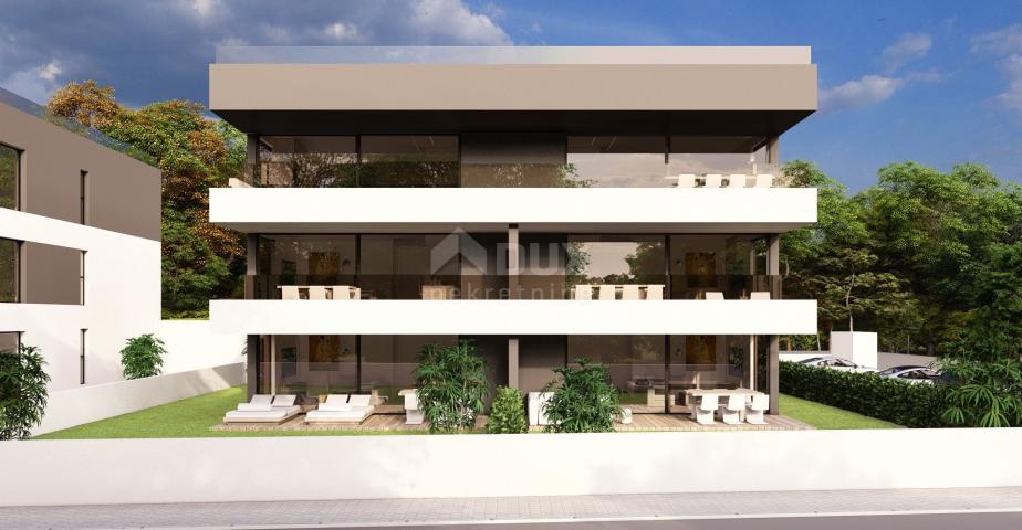 ISTRIA, POREČ - Luxurious apartment on the 1st floor in a sought-after location