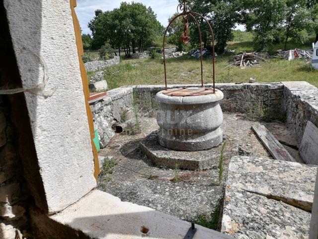 ISTRIA, VODNJAN Stone house in the center of Istria - ROH BAU