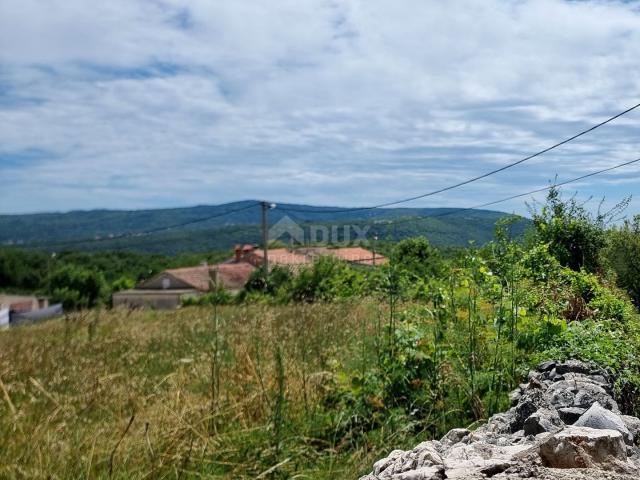 ISTRA, LABIN - Prostrano zemljište s panoramskim pogledom