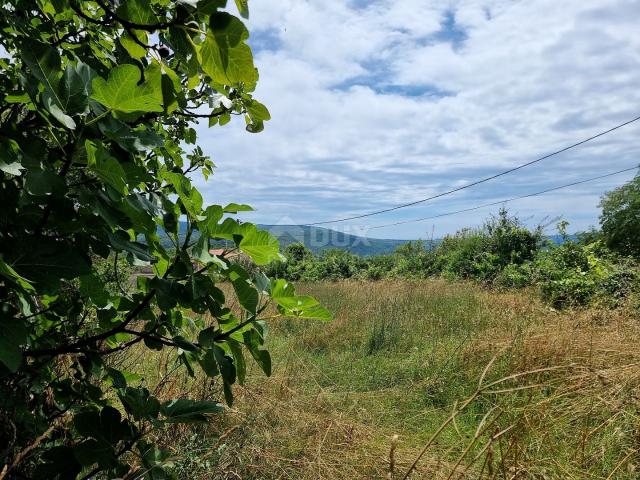 ISTRA, LABIN - Prostrano zemljište s panoramskim pogledom