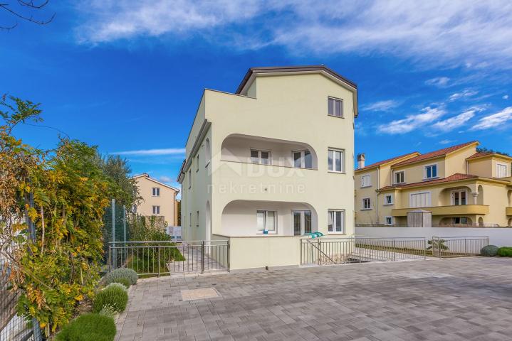 INSEL KRK, MALINSKA - Villa mit Pool und Meerblick