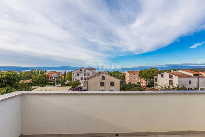 INSEL KRK, MALINSKA - Villa mit Pool und Meerblick