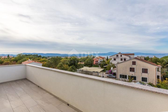 INSEL KRK, MALINSKA - Villa mit Pool und Meerblick