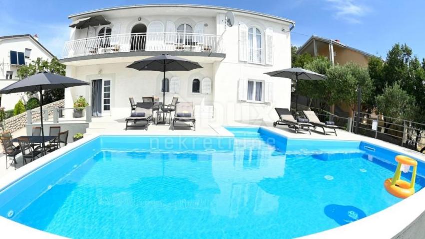 NOVI VINODOLSKI, KLENOVICA - Luxury holiday home 180m from the sea