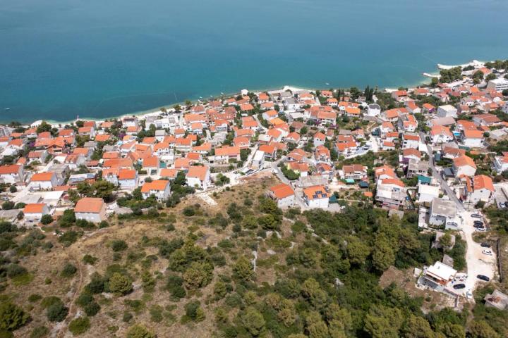 Čiovo, Žedno, građevinsko zemljište s pogledom na more  1514 m2