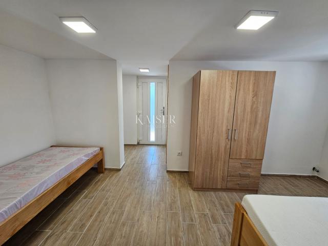 Apartment Milohnići, Krk, 140m2