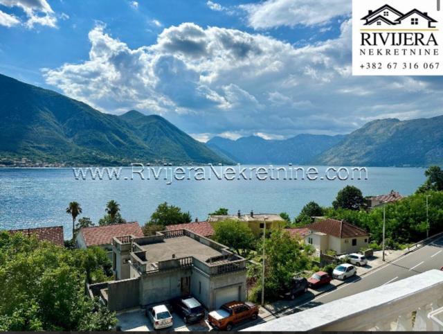 For Sale four-bedroom apartment in Dobrota Kotor