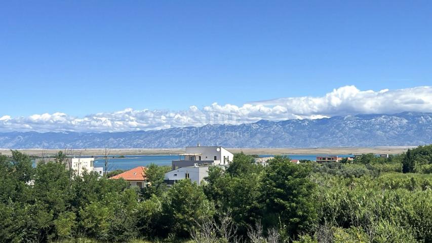 ZADAR, PRIVLAKA - Villa mit Schwimmbad in der Rohbauphase