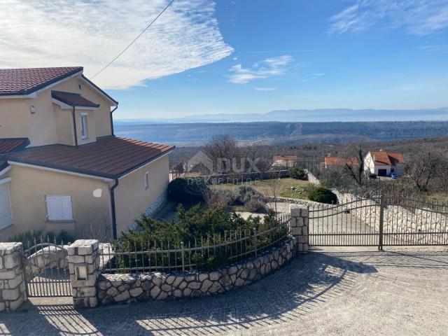 RIJEKA, ŠMRIKA - VILLA WITH POOL AND SEA VIEW!!! OPPORTUNITY!!!