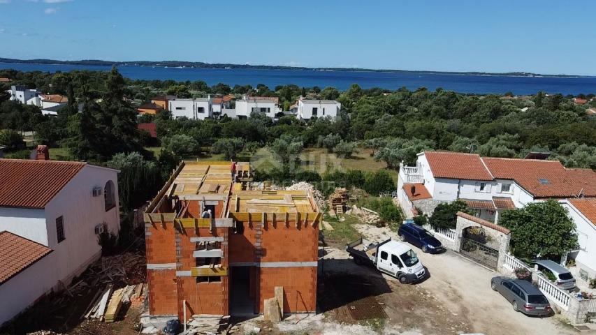  ISTRA, PEROJ - Vila s pogledom na more - 450 metara od plaže!