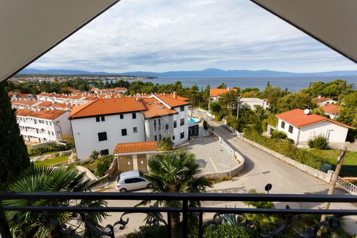 INSEL KRK, MALINSKA - Renoviertes Apartmenthaus in Meeresnähe