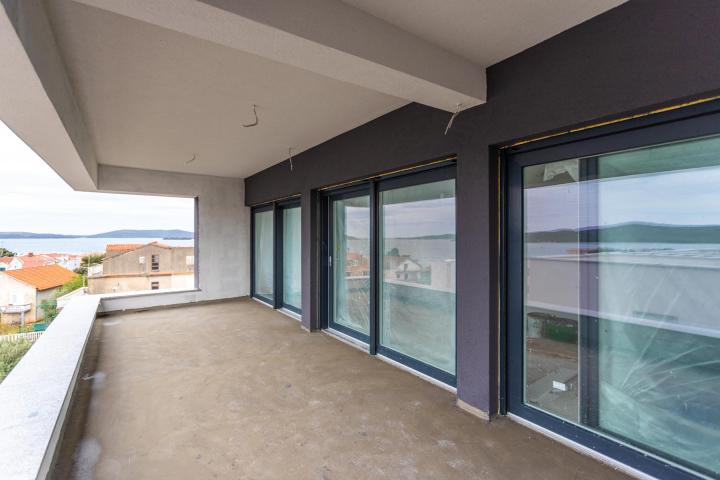 Šibenik, ŽABORIĆ-NOVOGRADNJA, vrhunski penthouse blizu mora 151, 90 m2