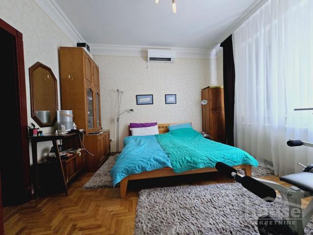 Kuća NOVI SAD, CENTAR, kv: 180, € 460000, ID: 3046281