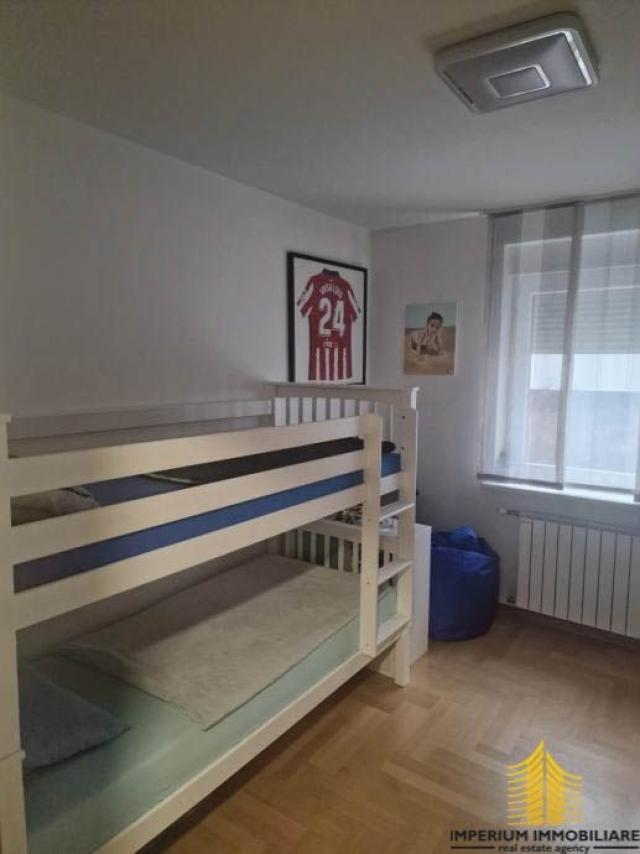 Stan: Zagreb (Vrbani), VMD, Garaža, TOP LOKACIJA, 90 m2