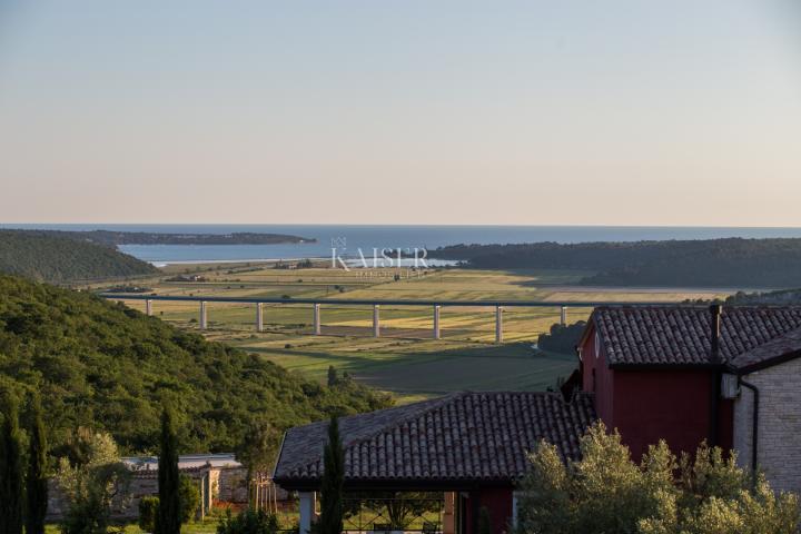 Istrien - Novigrad, Villa mit Pool, Meerblick