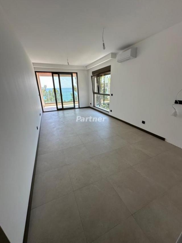 Lux apartment 51m2 in Susanj, Green Belt