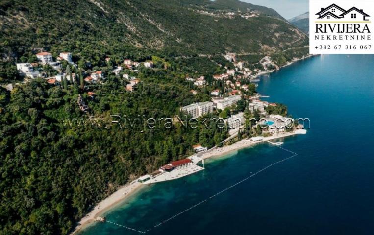 Luxury Villa with a panoramic view of the sea, Njivica, Herceg Novi