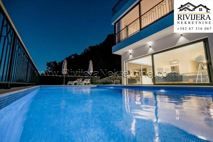 Luxury Villa with a panoramic view of the sea, Njivica, Herceg Novi