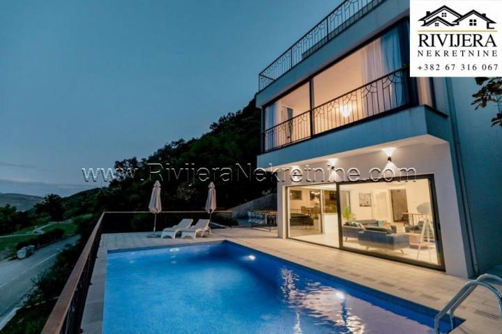 Luxury Villa with a panoramic view of the sea, Njivica, Herceg Novi