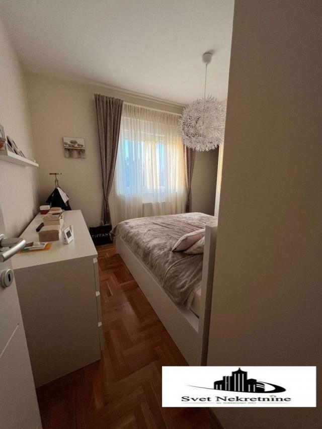 NOVI SAD - BULEVAR PATRIJARHA PAVLA - 95. 00 m2