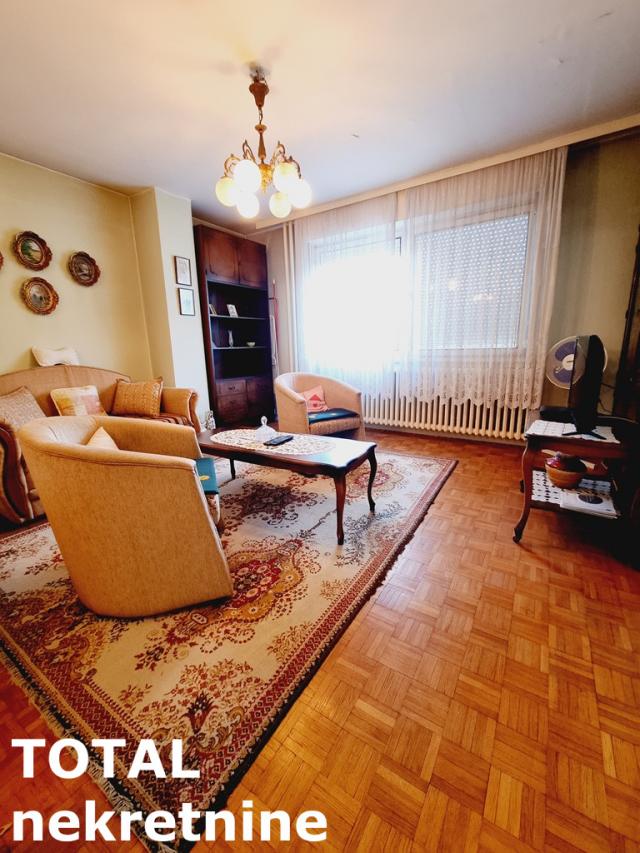 2. 5 Dvoiposoban stan NOVI SAD, 168000€