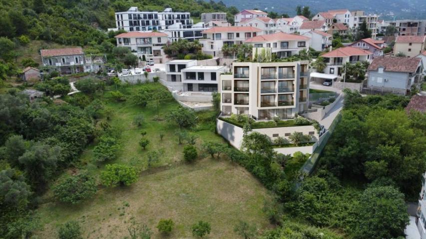 Urbanized plot for sale, 754 m2, Tivat