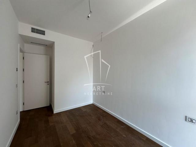 Crveni krst, Dravska, nov, mereno 61. 5 m2 ID#8230