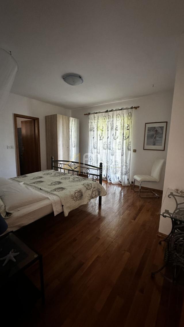 Haus Supetarska Draga, Rab, 344m2