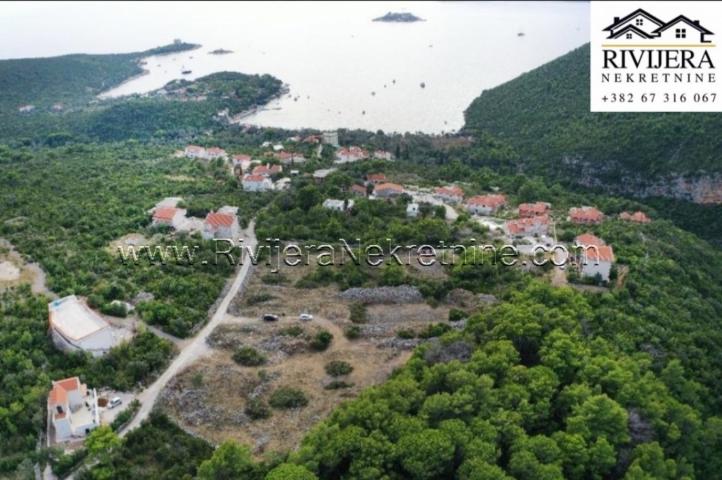 For sale plot with a beautiful sea view in Zanjice, Lustica