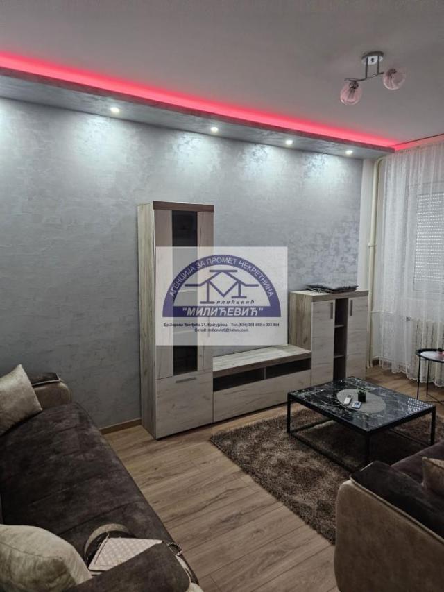 Izdavanje, Stan, 40m2 , Centar