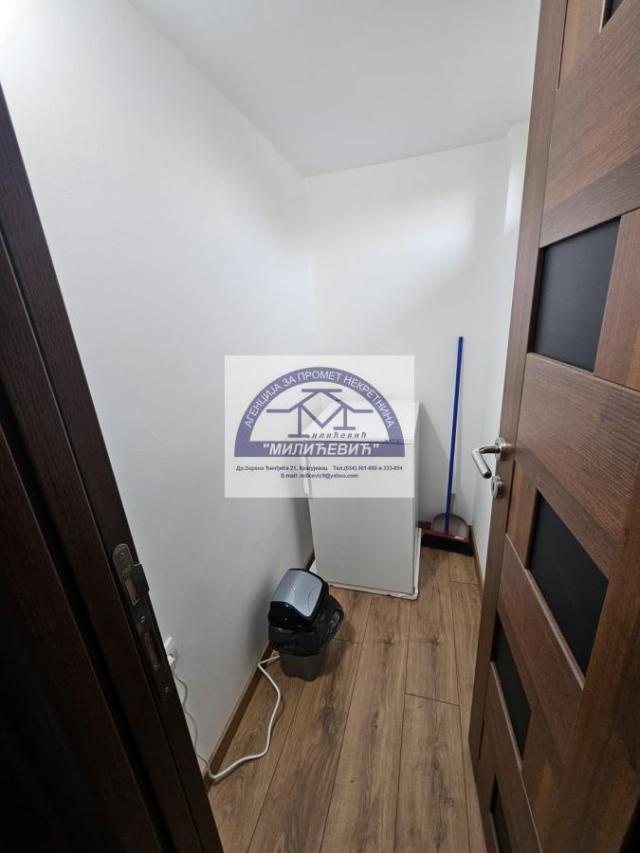 Izdavanje, Stan, 40m2 , Centar