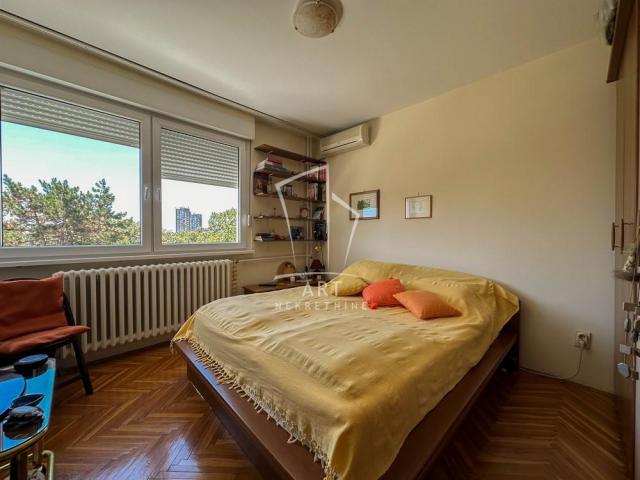 Banovo brdo, Trebevićka, 80m2 ID#8224